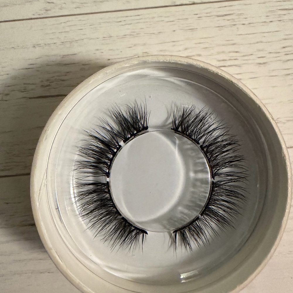 Black Dramatic Volume False Lashes - Women Makeup Lashes